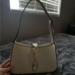 White shoulder bag
